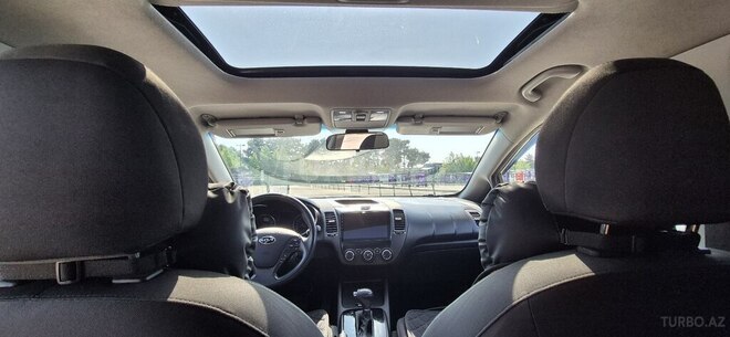 Kia Cerato-7