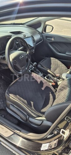 Kia Cerato-6