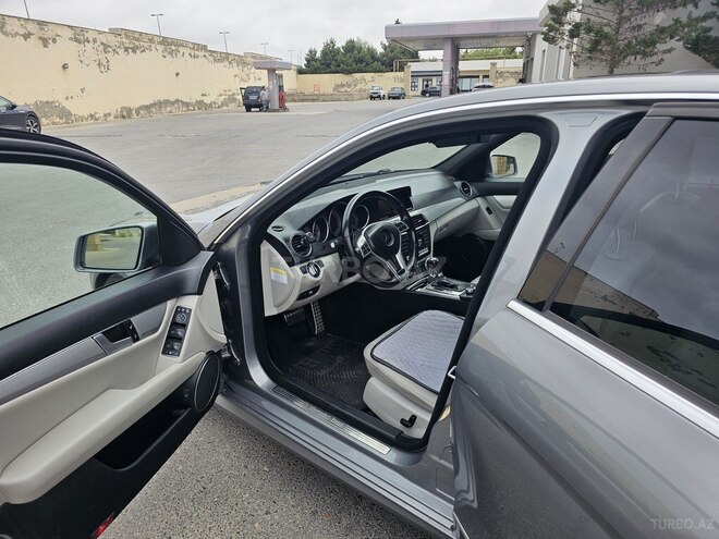 Mercedes C 250 2014, 177,000 km - 1.8 l - Bakı