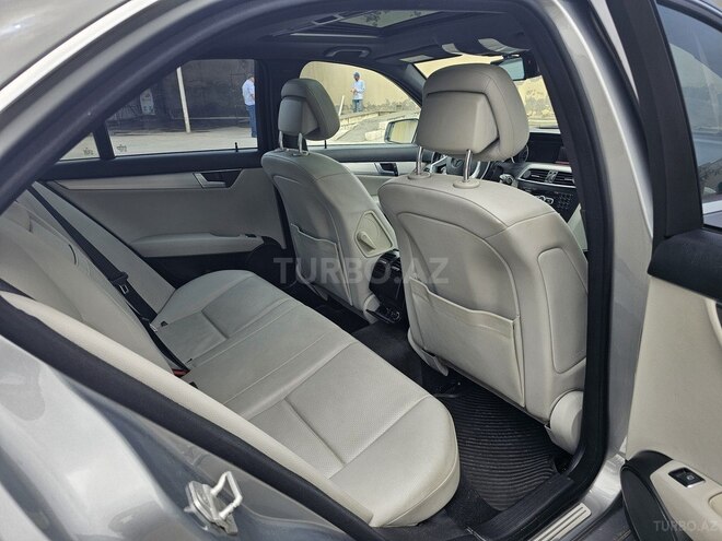 Mercedes C 250 2014, 177,000 km - 1.8 l - Bakı