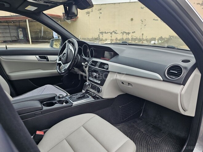 Mercedes C 250 2014, 177,000 km - 1.8 l - Bakı