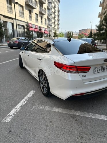 Kia K5-8