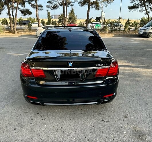 BMW 750 2009, 212,000 km - 4.4 l - Bakı