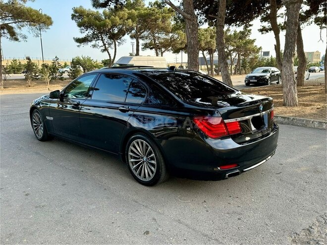 BMW 750 2009, 212,000 km - 4.4 l - Bakı