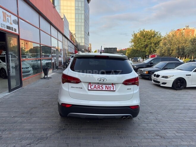 Hyundai Santa Fe-6