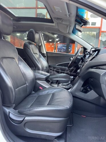 Hyundai Santa Fe-10