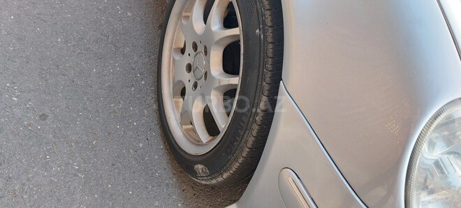 Mercedes C 200 2001, 190,000 km - 2.0 l - Bakı