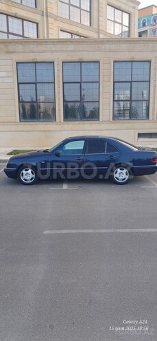 Mercedes E 220 d 1999, 530,000 km - 2.2 л - Sumqayıt