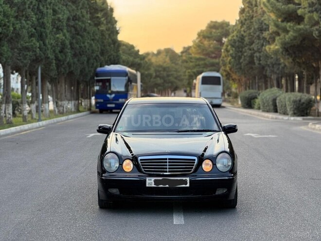 Mercedes E 220 d 2001, 371,000 km - 2.2 l - Sumqayıt