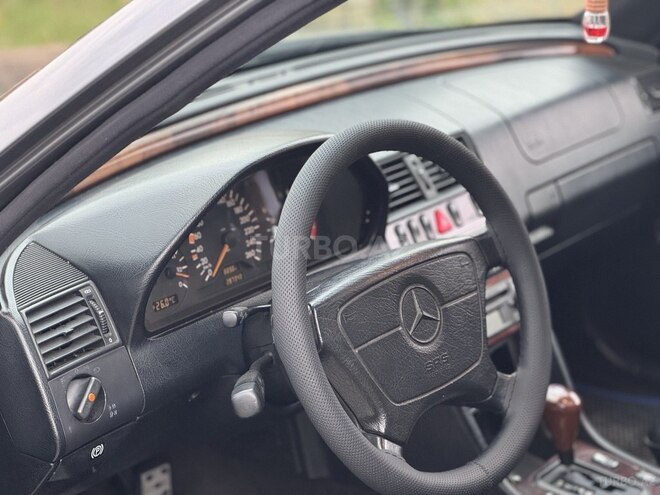 Mercedes C 240 1998, 287,000 km - 2.4 л - Ağdaş