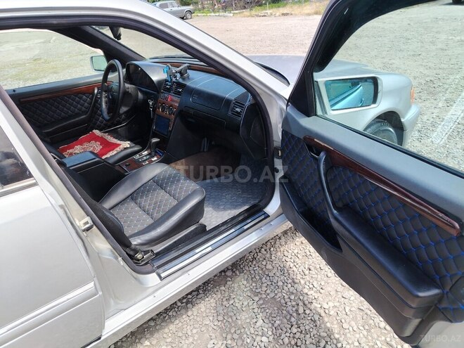 Mercedes C 200 1995, 560,251 km - 2.0 l - Gəncə