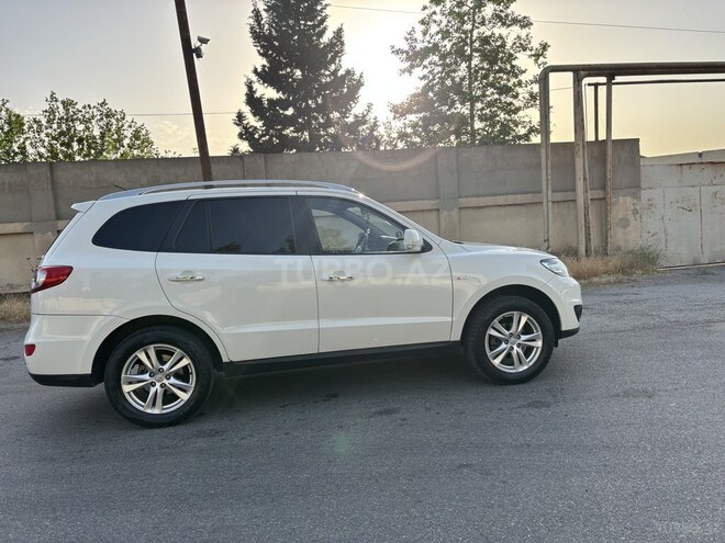 Hyundai Santa Fe 2009, 267,000 km - 2.0 л - Bakı