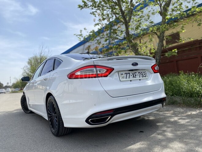 Ford Fusion (North America) 2015, 290,000 km - 2.0 l - Bakı