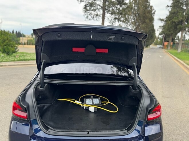 BMW 530e 2021, 98,000 km - 2.0 l - Gəncə