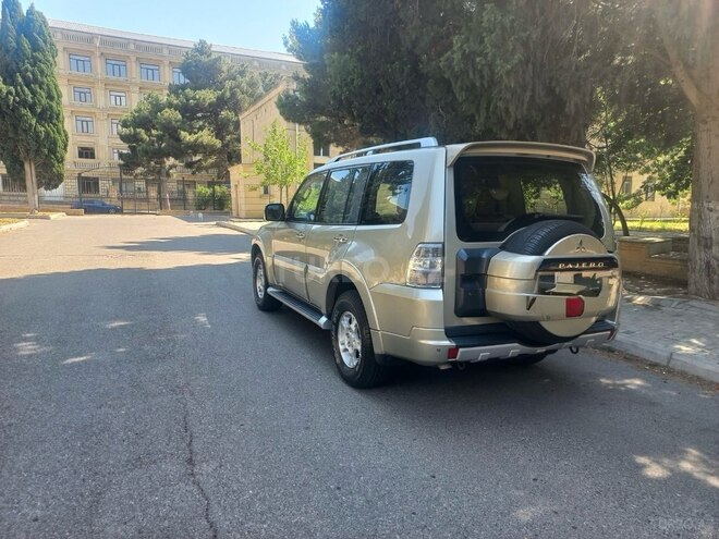 Mitsubishi Pajero 2007, 279,000 km - 3.0 l - Bakı
