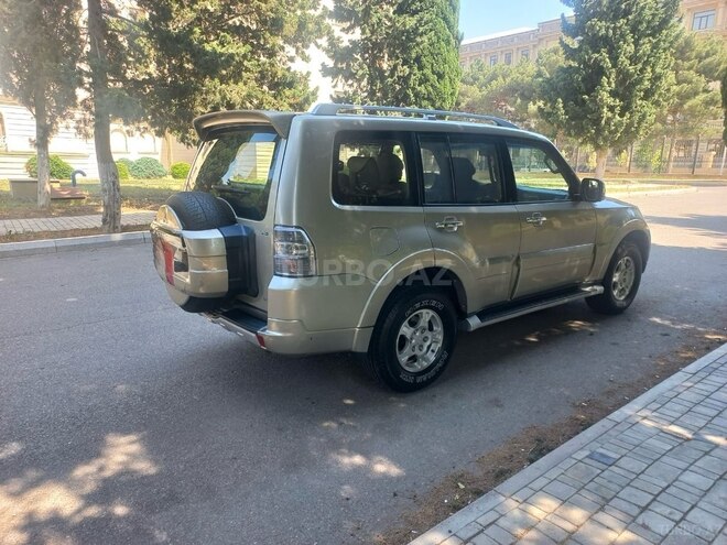 Mitsubishi Pajero 2007, 279,000 km - 3.0 l - Bakı
