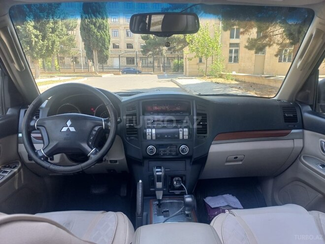 Mitsubishi Pajero 2007, 279,000 km - 3.0 l - Bakı