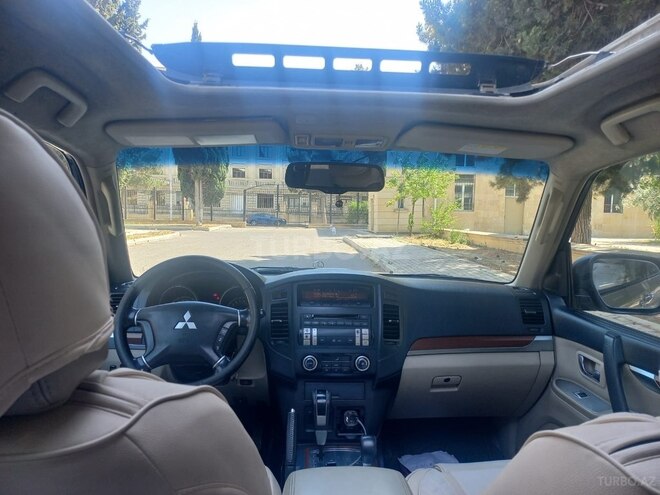 Mitsubishi Pajero 2007, 279,000 km - 3.0 l - Bakı