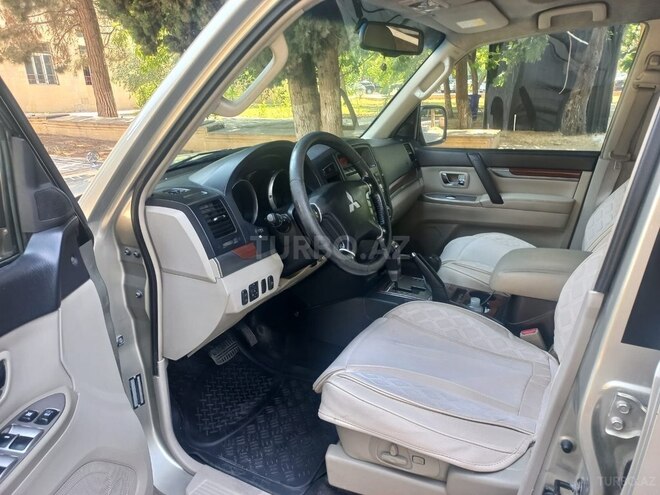 Mitsubishi Pajero 2007, 279,000 km - 3.0 l - Bakı