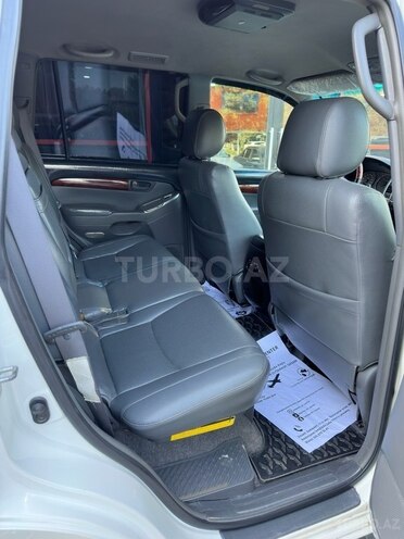 Toyota Land Cruiser Prado-14