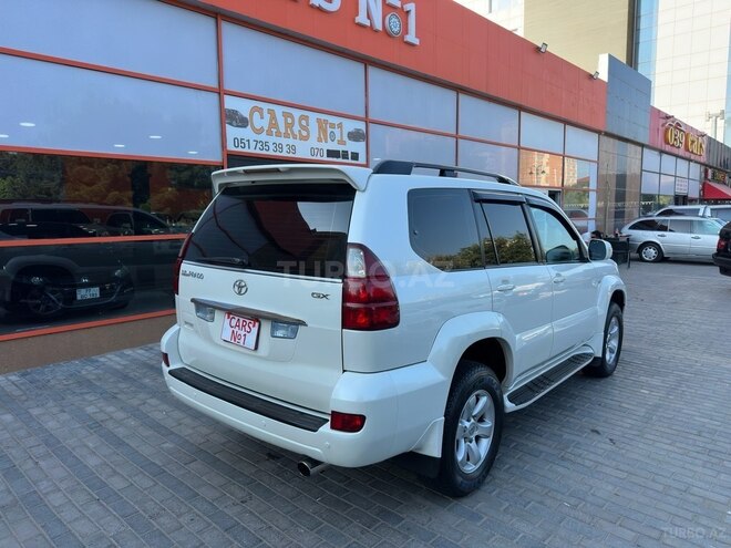 Toyota Land Cruiser Prado-7