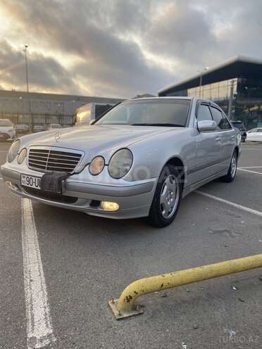 Mercedes E 240 1999, 405,631 km - 2.6 л - Bakı