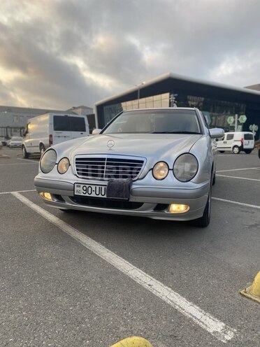 Mercedes E 240 1999, 405,631 km - 2.6 л - Bakı