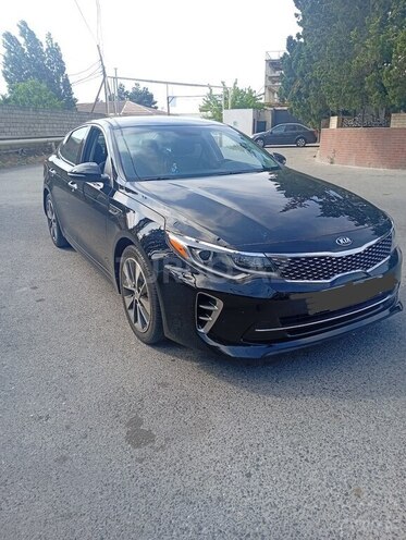 Kia Optima-4