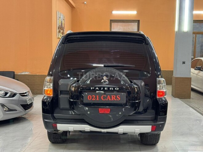 Mitsubishi Pajero 2008, 197,627 km - 3.0 л - Xırdalan
