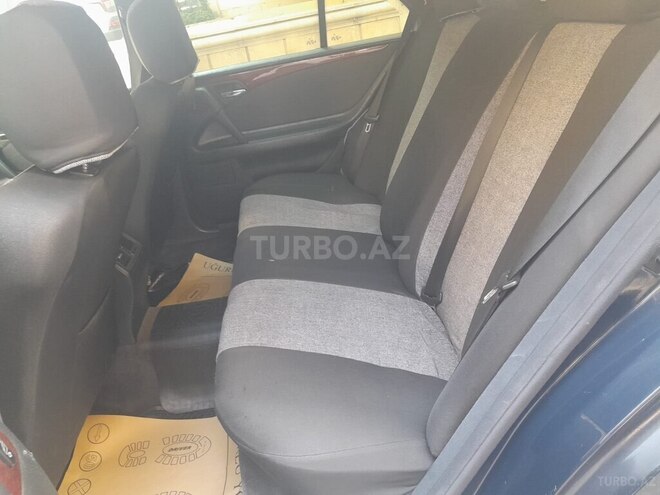Mercedes E 200 1999, 298,000 km - 2.0 l - Bakı