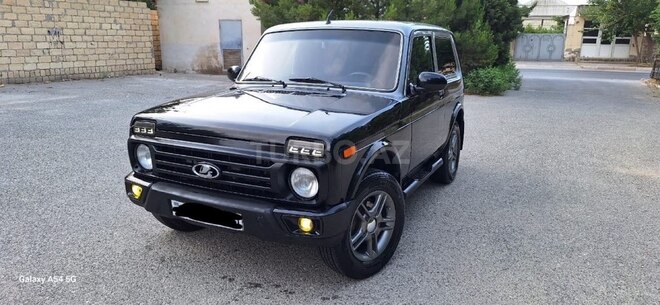 LADA (VAZ) Niva 2001, 380,000 km - 1.7 л - Sumqayıt