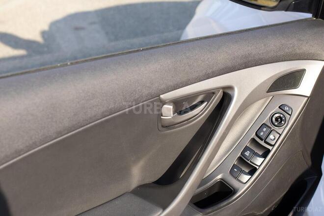 Hyundai Elantra 2015, 134,000 km - 1.6 l - Gəncə