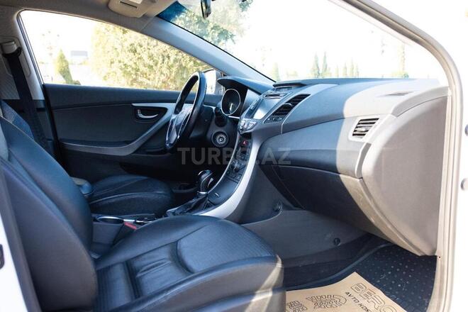 Hyundai Elantra 2015, 134,000 km - 1.6 l - Gəncə