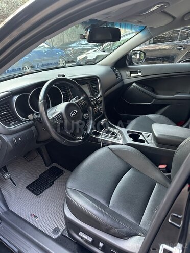 Kia K5-6