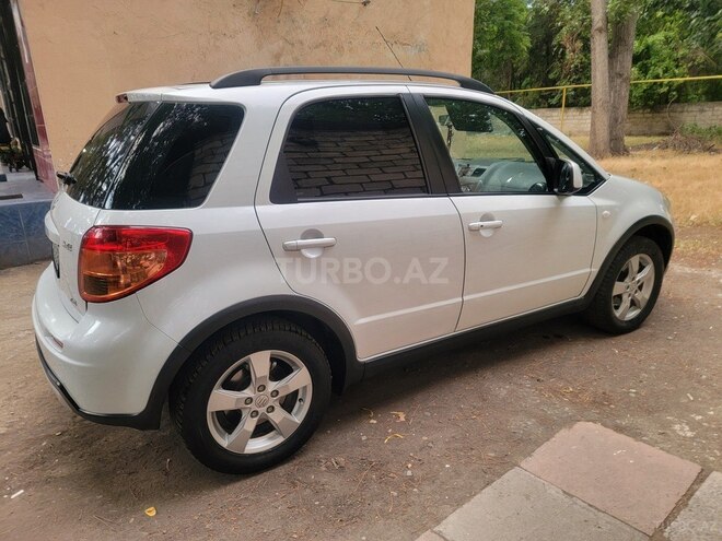 Suzuki SX4 2013, 186,138 km - 1.6 л - Mingəçevir