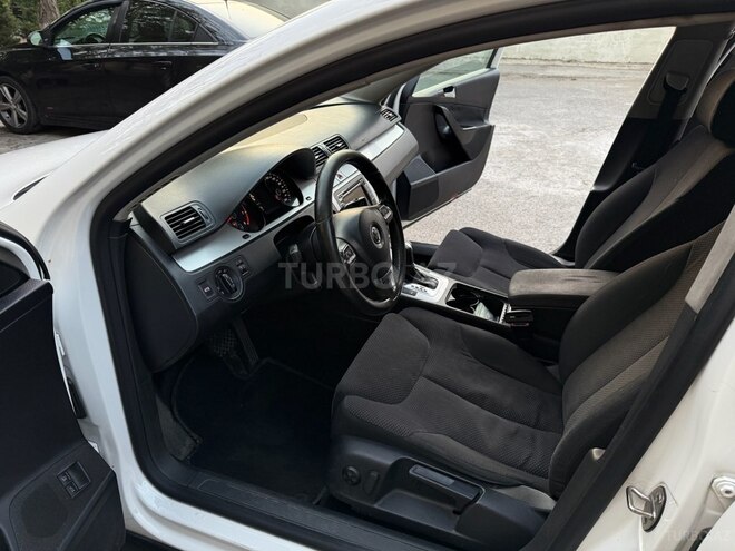 Volkswagen Passat 2009, 229,000 km - 1.8 l - Bakı