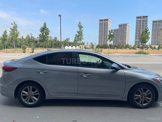 Hyundai Elantra 2017, 89,000 km - 2.0 л - Bakı