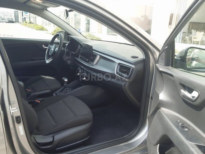 Kia Rio 2021, 42,400 km - 1.6 l - Bakı