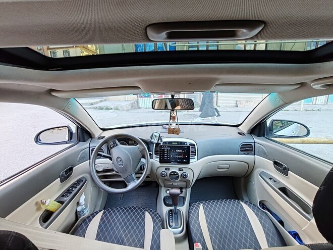 Hyundai Accent 2008, 180,000 km - 1.6 l - Bakı