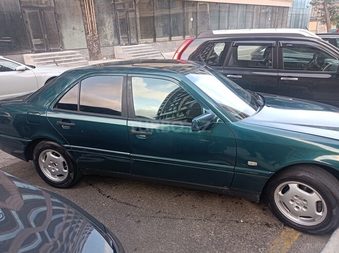 Mercedes C 180 1997, 90,430 km - 1.8 l - Bakı