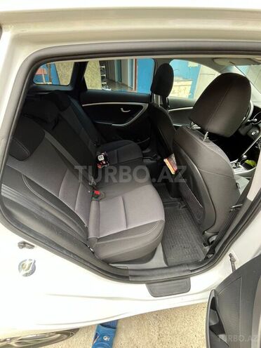 Hyundai i30 2017, 207,000 km - 1.6 l - Bakı