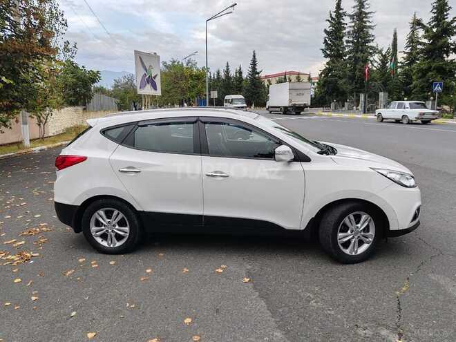 Hyundai ix35 2014, 100,000 km - 2.0 л - Zaqatala