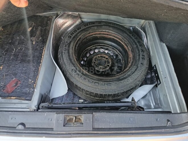 Mercedes E 220 d 2000, 235,189 km - 2.2 l - Ağcabədi
