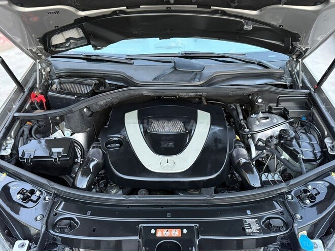 Mercedes ML 350 4MATIC-23