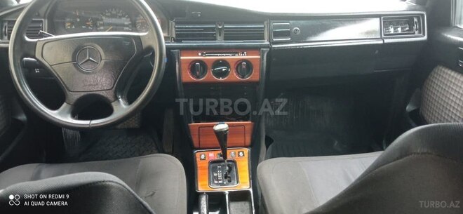 Mercedes 190 1992, 228,000 km - 2.0 l - Bakı