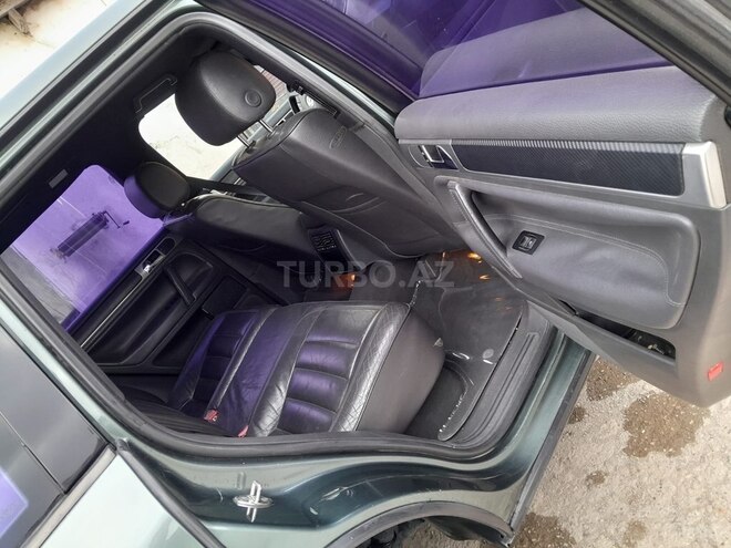 Volkswagen Touareg 2002, 210,321 km - 3.2 l - Bakı