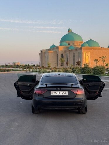 Audi A5 2012, 175,000 km - 1.8 л - Naxçıvan