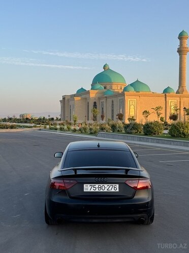 Audi A5 2012, 175,000 km - 1.8 л - Naxçıvan