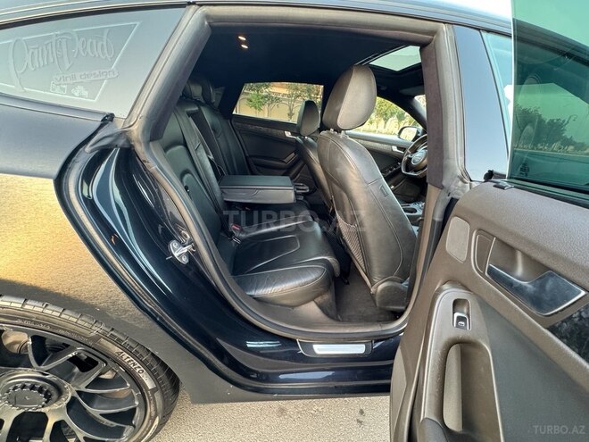 Audi A5 2012, 175,000 km - 1.8 л - Naxçıvan