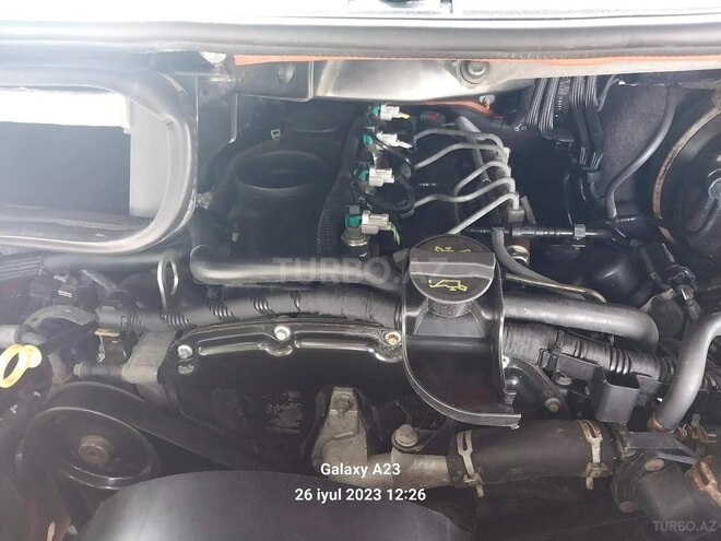 Ford Transit-12